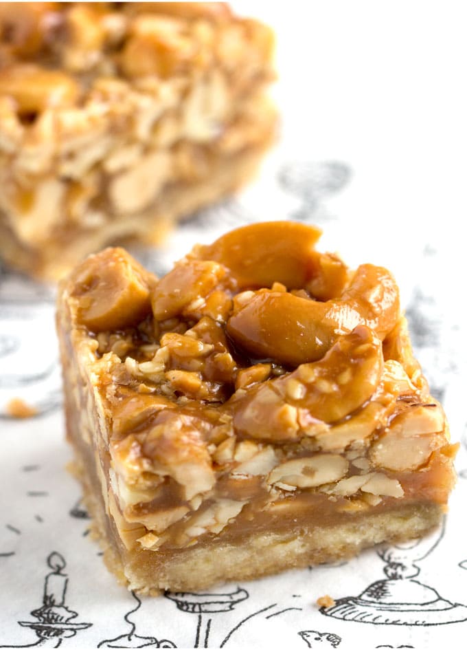 Salty, sweet, buttery, addictively delicious Sesame Cashew bars with caramel and shortbread. 