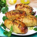 Hasselback Potatoes: how to transform an ordinary potato into something spectacular | Panning The Globe