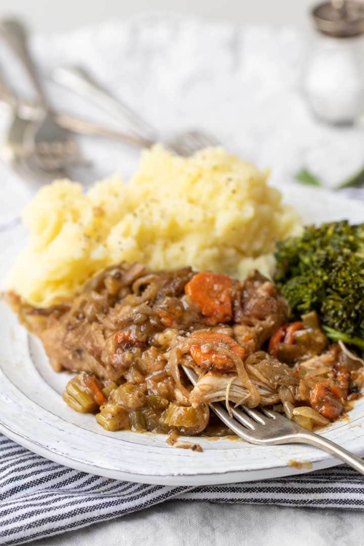 Easy Smothered Chicken — Be Greedy Eats
