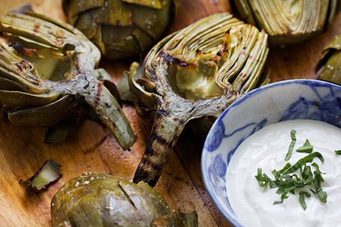 Grilled Artichokes with Lemon Aioli 