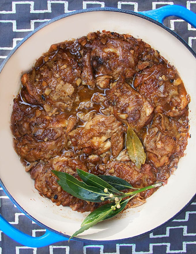 Filipino Chicken Adobo: Tender falling-apart chicken in a tangy, vinegary garlic sauce. Delicious served over rice|Panning The Globe