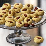 Flourless Almond Cookies from Spain by Panning The Globe