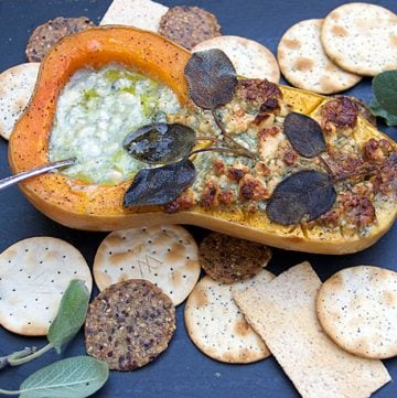 Blue Cheese and Sage Roasted Butternut Squash Appetizer | PanningTheGlobe.com