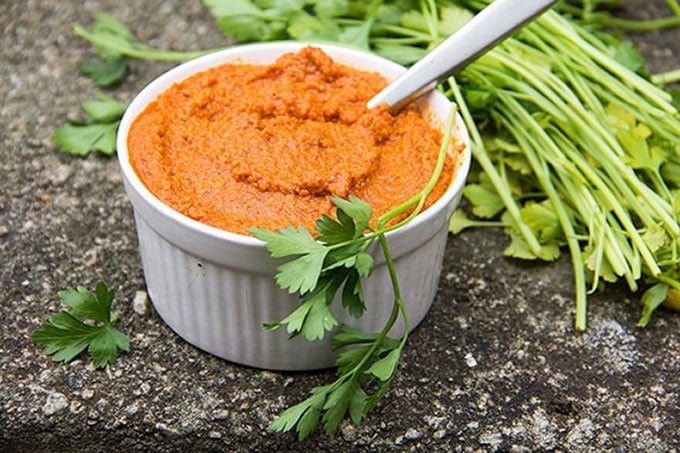 Spanish Romesco Sauce - Panning The Globe