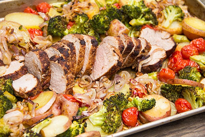 Spice-crusted pork with potatoes and vegetables - a sheet pan dinner | Panning The Globe