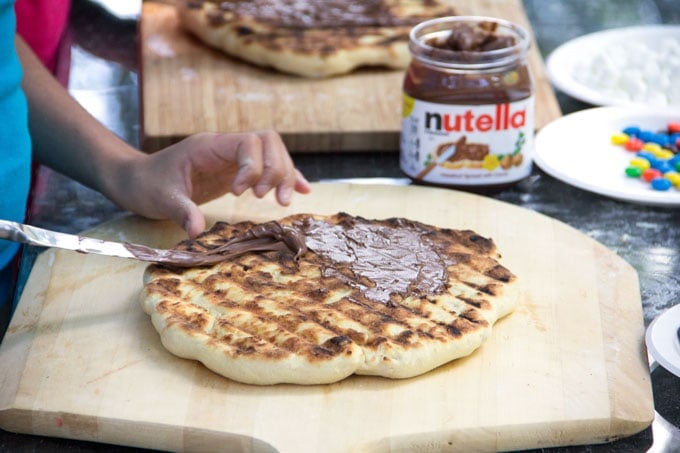 grilled pizza topped with Nutella as the first layer