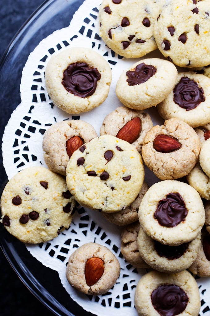 A Trio of Flourless Almond Cookies recipes [gluten-free] l www.panningtheglobe.com 