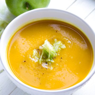 Caramelized onions, tangy green apples, warm toasted curry powder. and buttery squash - just four main ingredients are responsible for exciting flavor profile in this velvety rich, spicy, sweet, sour curried butternut squash soup recipe