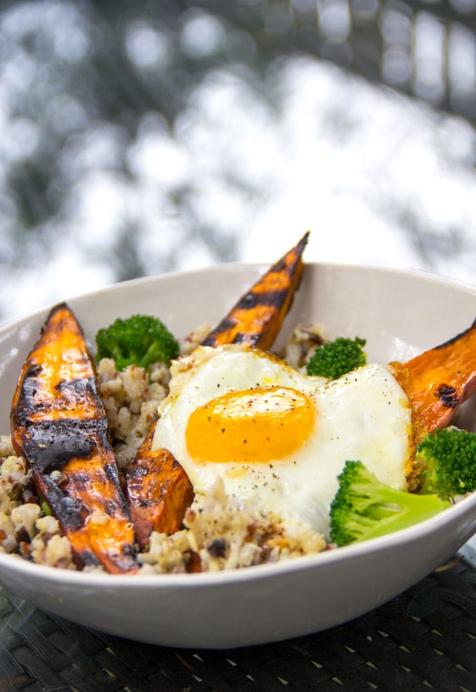 Grilled sweet potato rice bowl with an egg on top